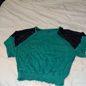 Jessica Simpson green Lacey CROP TOP
